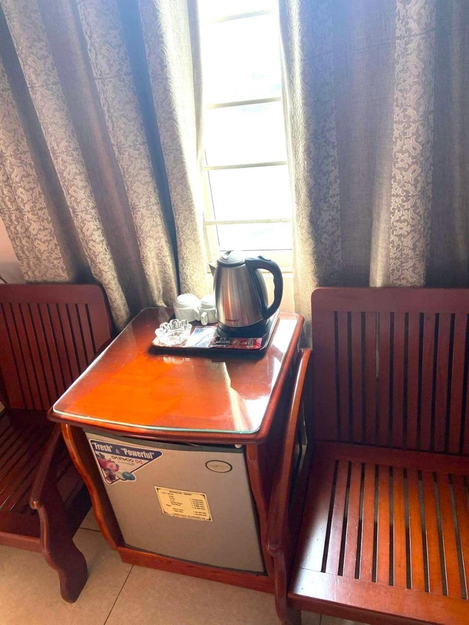 Hong Ha Airport Hotel Thach Loi 외부 사진