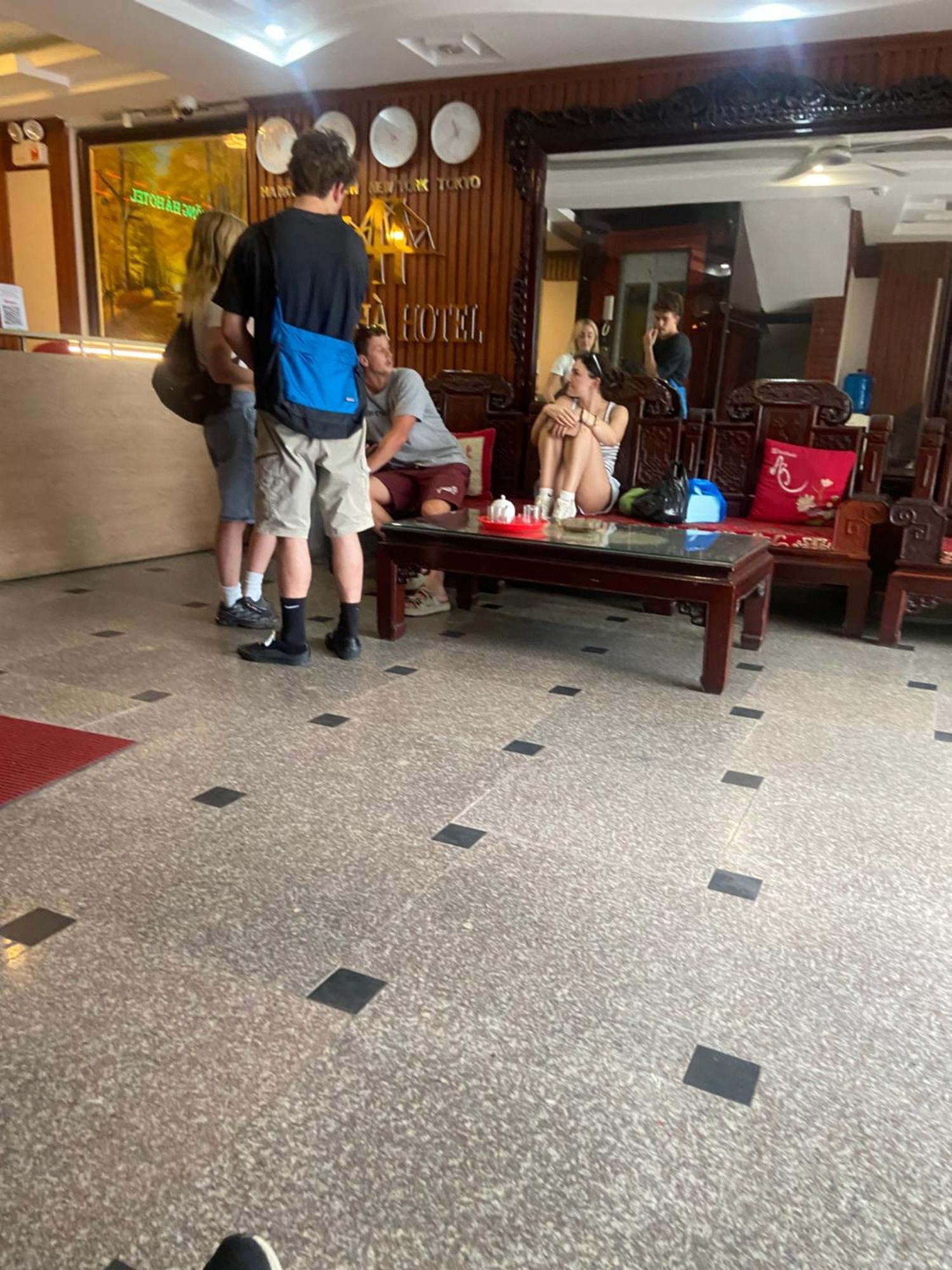 Hong Ha Airport Hotel Thach Loi 외부 사진
